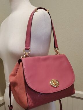 Coach Faye Carryall Rose Pink